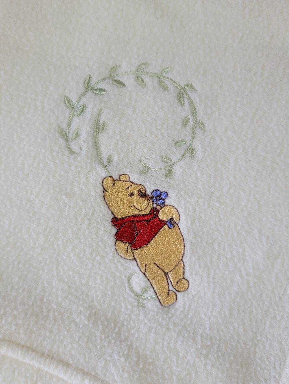 Vintage Disney Winnie The Pooh Baby Blanket Ivory Embroidered 29" X 32" - Picture 2 of 5